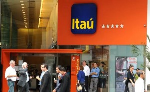 Itaú Unibanco compra 47% da Pravaler