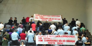 Porto Alegre: Audiência pública acirra posições sobre projeto que reduz tripulação dos ônibus