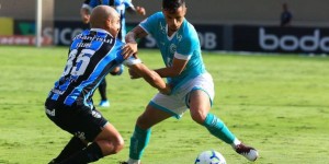 Em jogo de duas viradas, garotos do Grêmio perdem por 3 a 2 para o Goiás