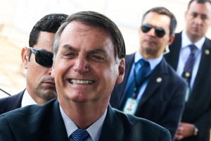 Indulto natalino terá capítulo especial para policiais, diz Bolsonaro