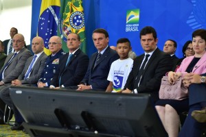 O socialismo exclui, o Brasil acolhe