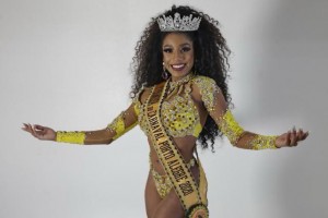 Primeira Princesa do Carnaval de Porto Alegre 2020 é estudante de Medicina da UFRGS