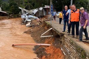 Defesa Civil mantém alerta de risco alto para chuvas no ES. Pode haver deslizamentos e enxurradas no estado até a segunda