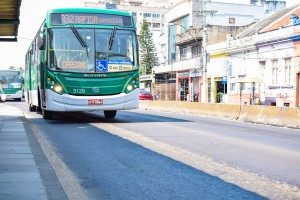 Estudos apontam para um reajuste de R$ 0,50 centavos no valor da passagem de ônibus de Porto Alegre