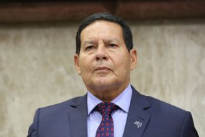 Artigo: O que os brasileiros esperam de suas Forças Armadas; por Antonio Hamilton Martins Mourão/O Estado de S.Paulo