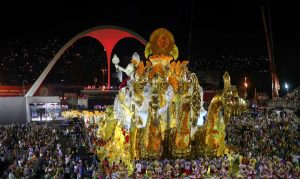 Viradouro é a escola campeã do carnaval no Rio de Janeiro. Em segundo ficou a Acadêmicos do Grande Rio