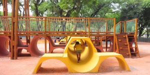 PORTO ALEGRE: PLAYGROUND DA REDENÇÃO É ENTREGUE RESTAURADO PARA O USO DA POPULAÇÃO