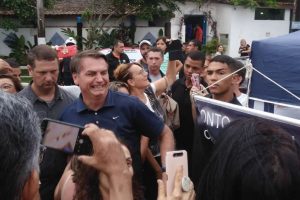 BOLSONARO AFIRMA QUE 'IMPLODIU' INMETRO POR 'EXCESSO DE ZELO' EM REGRA PARA TÁXIS