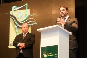 GOVERNADOR PARTICIPA DO 11° TROFÉU BRASIL EXPODIRETO EM CARAZINHO