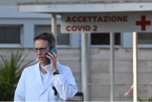 Itália registra recorde de mortes em um único dia por causa do coronavírus