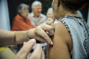 RS: Vacinação contra influenza começa nesta segunda-feira e prioriza idosos
