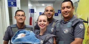 Polícia resgata bebê com vida em bueiro da zona norte de São Paulo