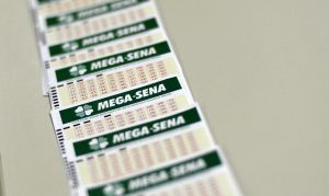 Mega-Sena acumula e deve pagar R$ 4,5 milhões na quinta-feira