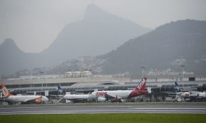 American Airlines suspende voos para o Brasil