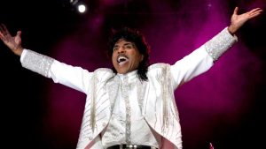 Little Richard, pioneiro do rock'n'roll, morre aos 87 anos; por Michael Hann e Edward Helmore/The Guardian