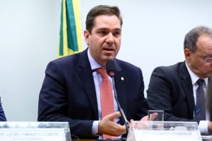 Proposta aumenta pena em caso de fraude com auxílio emergencial em pandemia