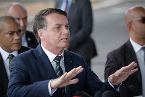 Bolsonaro sobre imagem ruim no exterior: ''Imprensa mundial é de esquerda''; do CB