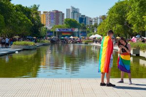 Porto Alegre: Dia Internacional do Orgulho LGBT será comemorado com ação solidária neste domingo