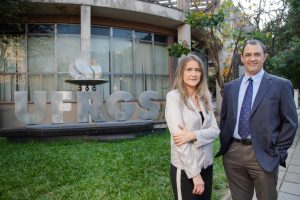 Carlos Bulhões e Patricia Pranke iniciam campanha à reitoria da UFRGS