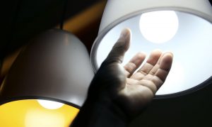 Consumidor poderá tirar dúvidas sobre valor cobrado na conta de luz