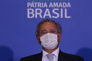 Para bancar Renda Brasil, governo quer limitar famílias que recebem mais de um benefício; Folha de São Paulo