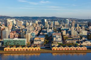 Porto Alegre: Estado mantém cogestão e Capital adota regras da bandeira vermelha a partir desta terça-feira