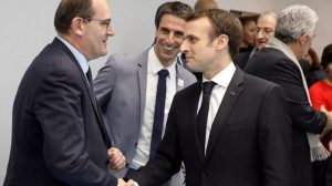 Macron troca de primeiro-ministro para enfrentar turbulência social; RFI