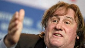 Juiz vai investigar acusação de estupro contra Gérard Depardieu feita por jovem atriz; RFI