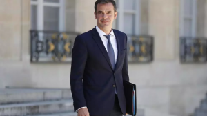 Ministro da saúde da França diz que risco de Covid ainda é alto; país realiza 700 mil testes por semana; RFI