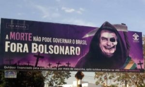 Manifestações pró e contra Bolsonaro se espalham por outdoors pelo País; Revista ÉPOCA