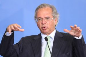 Congelamento de salários e mudanças nas carreiras do funcionalismo devem economizar até R$ 816 bi; O Estado de  São Paulo