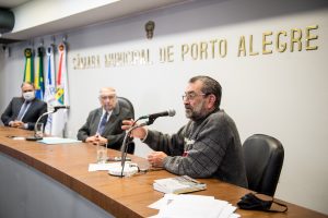 Porto Alegre: Palestra sobre câmaras marca solenidade da Pátria no Legislativo da capital