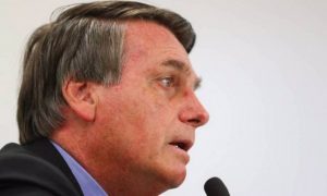 PF intima Bolsonaro a depor pessoalmente sobre interferências na corporação; O Globo