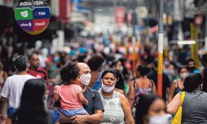 ‘Ainda sofreremos por um ou dois anos com a pandemia do coronavírus’, diz epidemiologista; O Globo