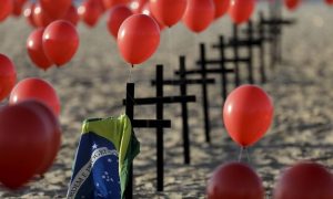 Brasil entra, pela primeira vez, em tendência de queda nas mortes por Covid-19; O Globo