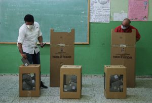 América Latina encara processo eleitoral inédito com mais de dez eleições marcadas pela pandemia; El País