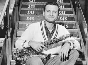 Stan Getz, jazz e bossa nova são tema de aula musical no dia 26 de novembro. Encontro virtual conta com palestra de Paulo Moreira e pocket-show de Luizinho Santos e  Bethy Krieger