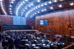 RS: Assembleia aprova congelamento do mínimo regional