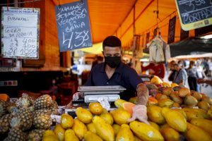 Porto Alegre: Feiras de hortifrúti e artesanato têm programação de final de ano