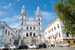 Porto Alegre: Vedado impedimento de funcionamento de templos religiosos na Capital