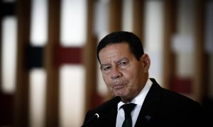 Mourão é diagnosticado com Covid-19; O Globo