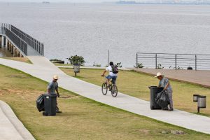 Porto Alegre: Prefeitura convida população para mutirão de limpeza na Orla do Guaíba