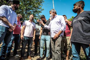 Porto Alegre: Melo faz primeira entrega de serviços no bairro Mario Quintana