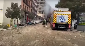 Forte explosão destrói edifício no centro de Madri, na Espanha; El País