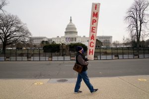 Democratas acusam Trump de “incitar a insurreição” nos EUA e apresentam pedido de impeachment; El País