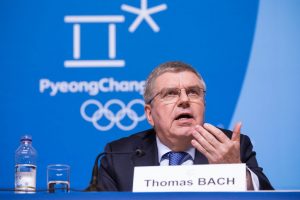 COI diz não ter plano B para os Jogos de Tóquio. Thomas Bach reafirma compromisso de realizar evento em 2021