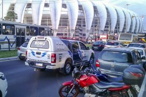 Porto Alegre: Guarda Municipal reforça equipes para conter aglomerações durante o jogo Inter x Flamengo