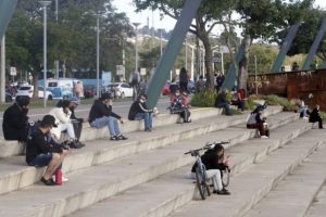 Porto Alegre: Casos e internações de jovens por Covid-19 crescem, e Porto Alegre prepara campanha educativa; Jornal do Comércio