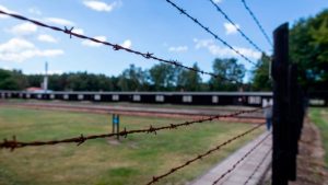 Holocausto: guarda de campo de concentração nazista foi considerado velho demais para ser julgado; BBC