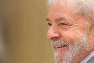 STF mantém anulação das condenações de Lula. Por 8 votos a 3, STF negou recurso para derrubar a decisão de Fachin